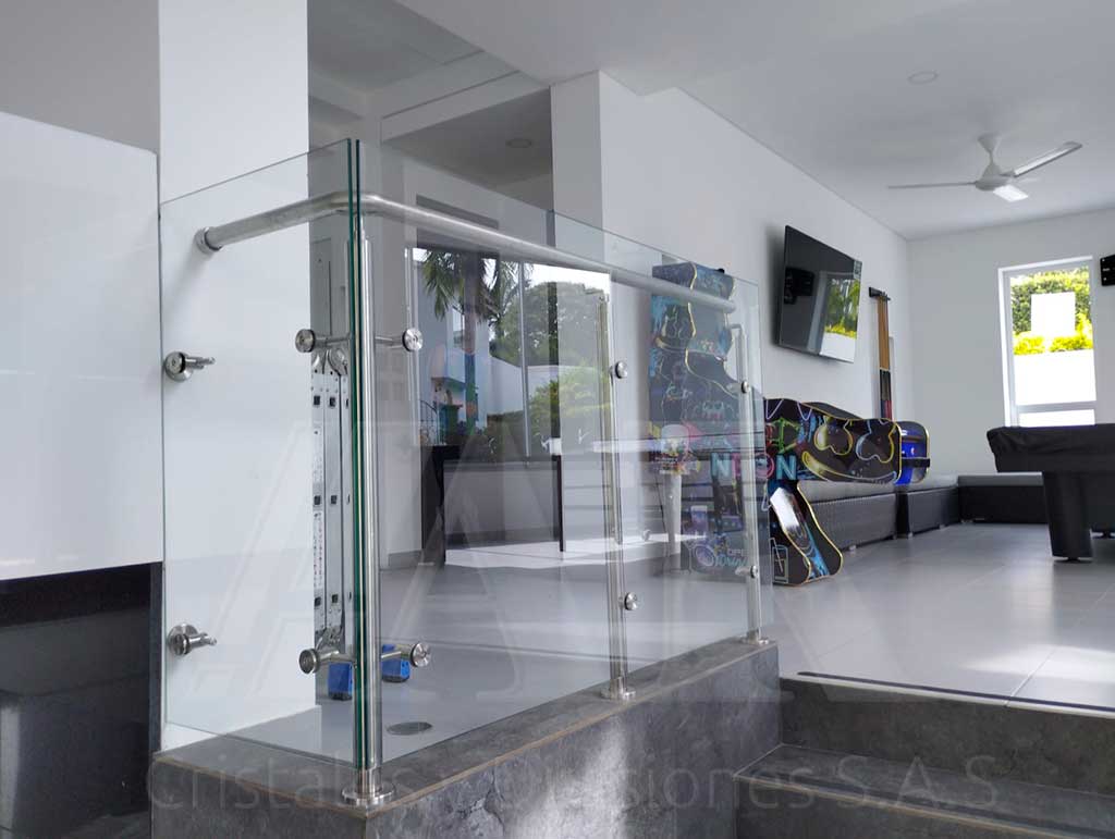 Barandas en vidrio templado 03