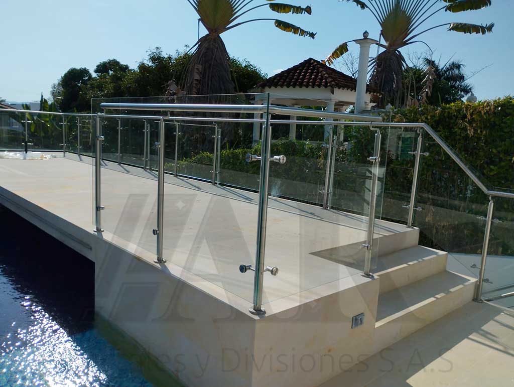 Barandas en vidrio templado 15