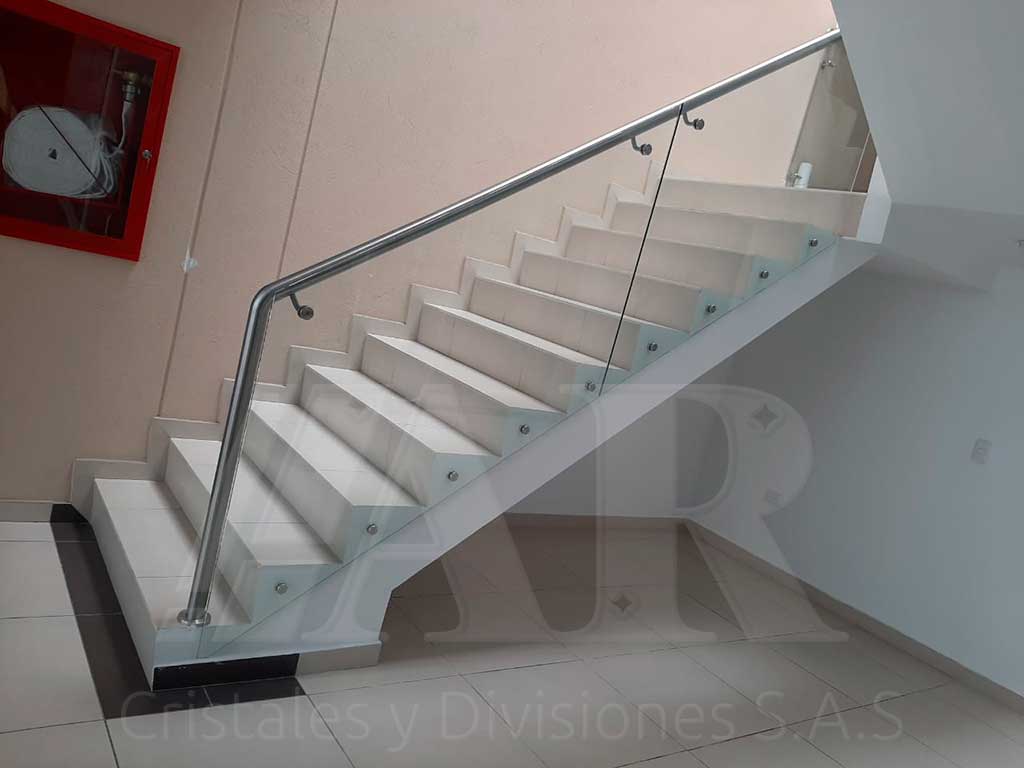 Barandas en vidrio templado 16