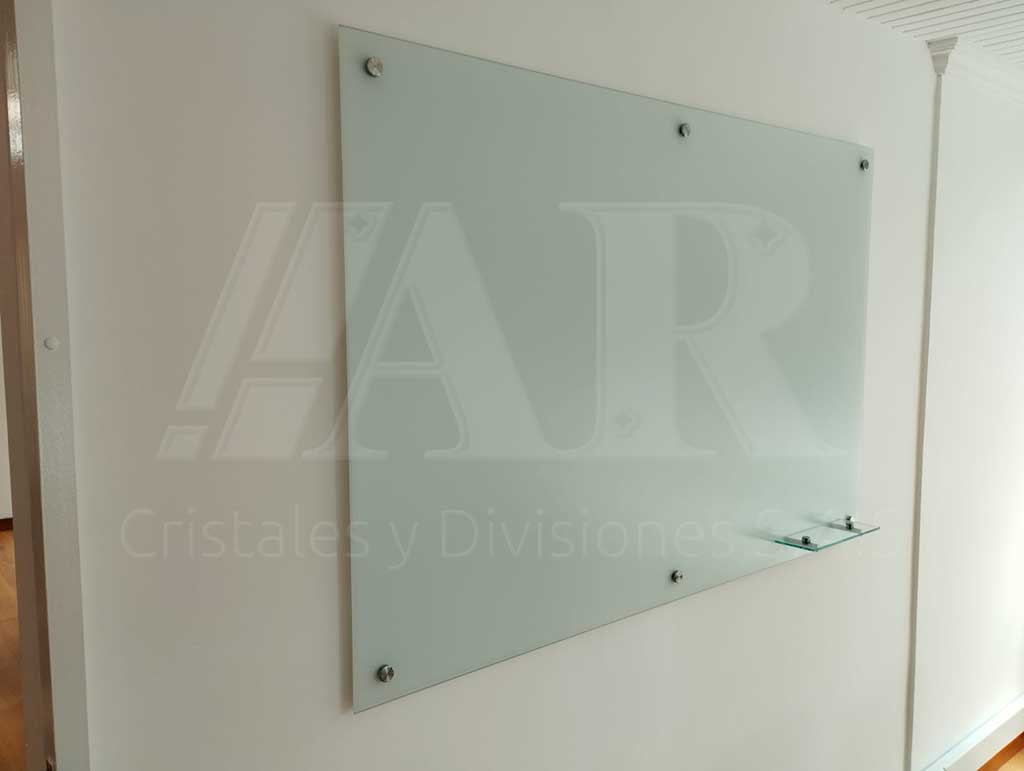 Tableros en vidrio templado con fondo blanco 03