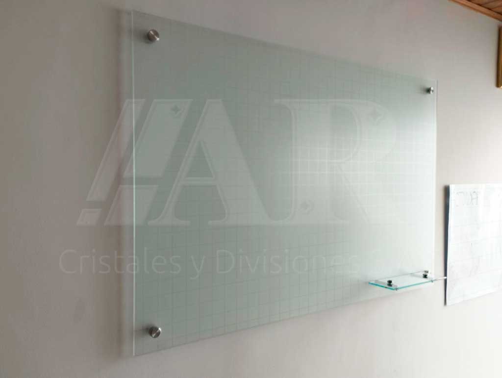Tableros en vidrio templado con cuadrícula 01