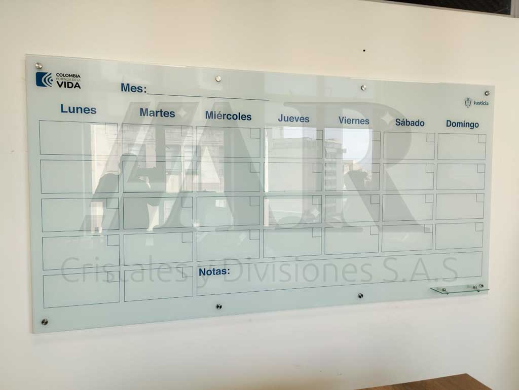 Tableros en vidrio templado con cuadrícula 11